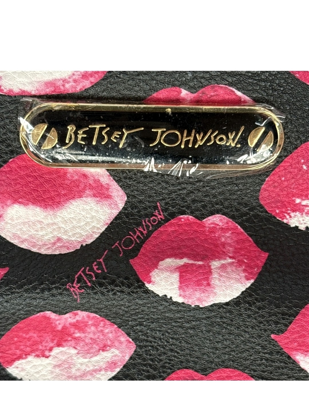 Betsey Johnson Black Mini Backpack with Pink Lip Print NWOT - Picture 9 of 13